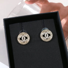 Load image into Gallery viewer, JW810 CC Earrings
