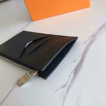 Load image into Gallery viewer, LB1240 Romy Card Holder / 4.7 x 3.1 x 0.3 inches
