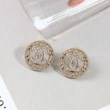 Load image into Gallery viewer, JW810 CC Earrings
