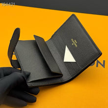 Load image into Gallery viewer, LB1228 Low Key Compact Wallet / 4.3 x 3.3 x 0.8 inches
