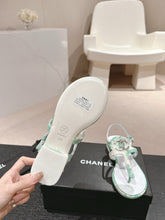 Load image into Gallery viewer, SE1409 CC Sandals / Size4-11
