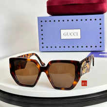 Load image into Gallery viewer, JW850 GC Sunglasses / 54x18x145mm
