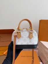 Load image into Gallery viewer, LB1474 Louis Vuitton Nano Alma BB / 16 x 12 cm
