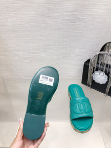 SE1408 CC Slide Sandals / Size5-10