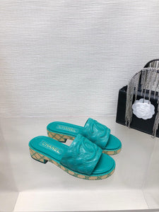 SE1408 CC Slide Sandals / Size5-10