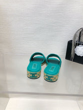 Load image into Gallery viewer, SE1408 CC Slide Sandals / Size5-10
