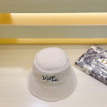 Load image into Gallery viewer, JW779 DR Reversible Bucket Hat
