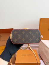 Load image into Gallery viewer, LB1475 Louis Vuitton Nano Alma BB / 16 x 12 cm
