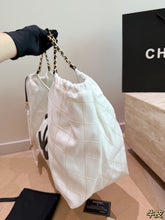Load image into Gallery viewer, CC1432 Chanel 26M Coco Beach Tote / 43 x 20 x 17 cm
