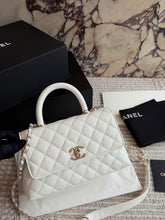 Load image into Gallery viewer, CC1434 Chanel Coco Handle Small / 23 x 15 cm
