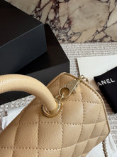 Load image into Gallery viewer, CC1434 Chanel Coco Handle Small / 23 x 15 cm
