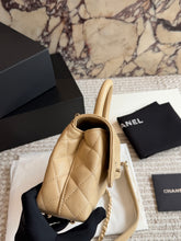 Load image into Gallery viewer, CC1434 Chanel Coco Handle Small / 23 x 15 cm
