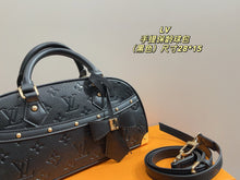 Load image into Gallery viewer, LB1307 Bowling Bag / 11x5.9x3.9inch
