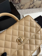 Load image into Gallery viewer, CC1434 Chanel Coco Handle Small / 23 x 15 cm
