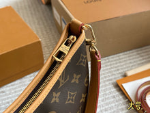 Load image into Gallery viewer, LB1343 CarryAll PM / 11.4 x 9.4 x 4.7 inches
