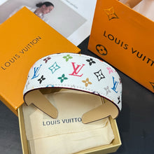 Load image into Gallery viewer, JW983 LV Outline Headband

