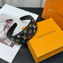 Load image into Gallery viewer, JW983 LV Outline Headband
