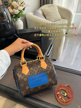 Load image into Gallery viewer, LB1478 LV Speedy 20 Cut-Out / 20 x 15 cm
