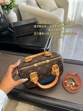 Load image into Gallery viewer, LB1478 LV Speedy 20 Cut-Out / 20 x 15 cm
