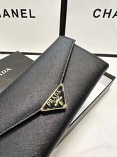 Load image into Gallery viewer, PD284 Large Leather Wallet / 7.4x3.9inch
