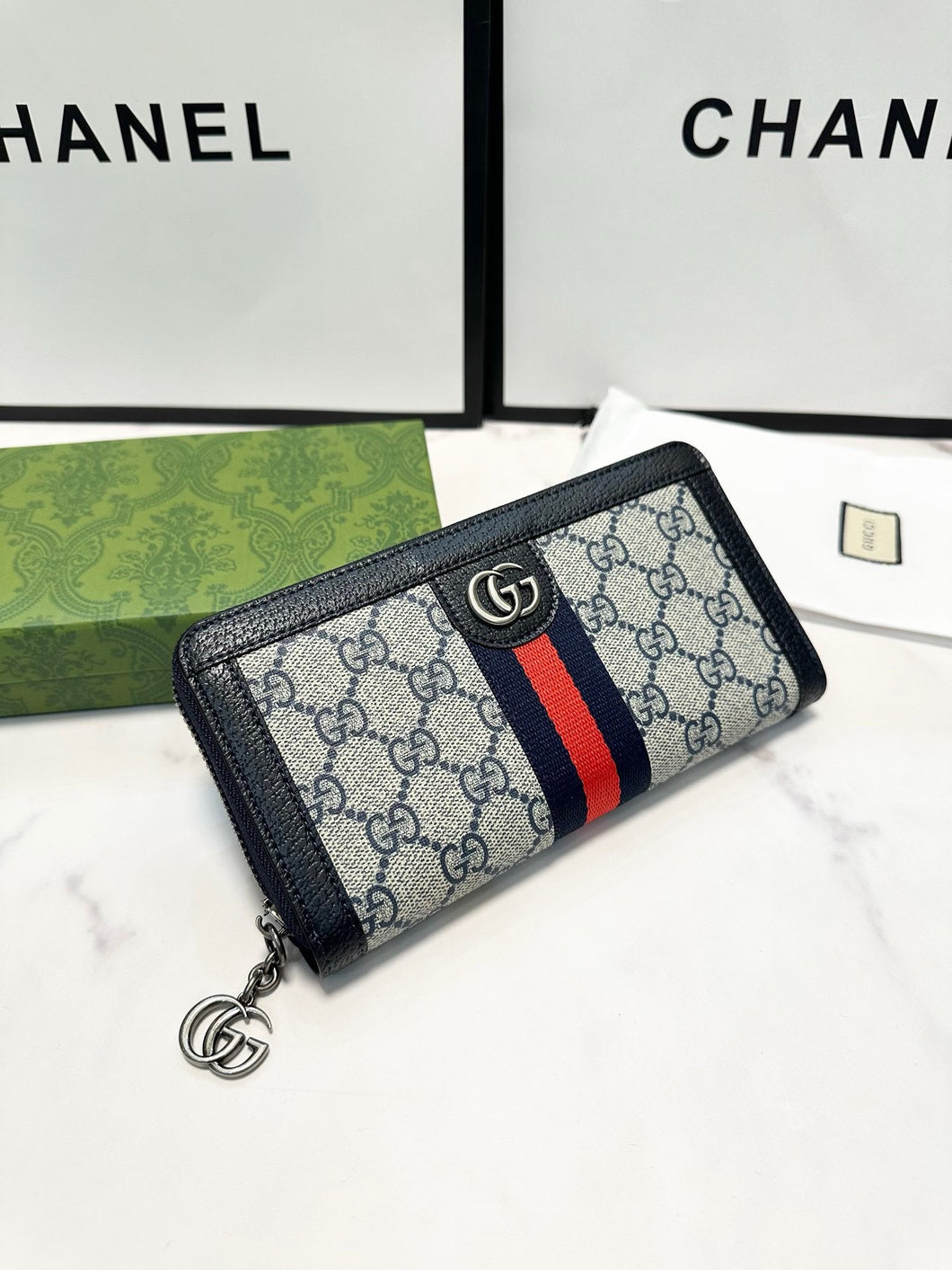 GC622 Ophidia GG Zip Around Wallet / 7.5