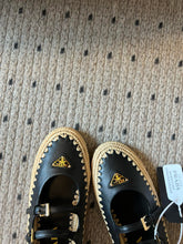 Load image into Gallery viewer, SE1664 Prada Nappa leather and Raffia Ballerinas / Size5-11
