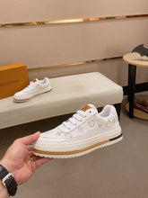 Load image into Gallery viewer, MSE079 LB Men&#39;s Sneakers / Size7-10
