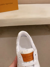 Load image into Gallery viewer, MSE079 LB Men&#39;s Sneakers / Size7-10
