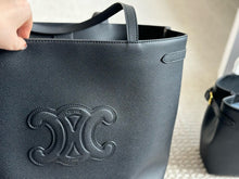 Load image into Gallery viewer, CL138 MINI/SMALL CABAS ANAIS CUIR TRIOMPHE SHIPPING BAG
