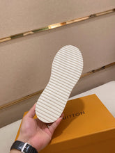 Load image into Gallery viewer, MSE079 LB Men&#39;s Sneakers / Size7-10
