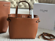 Load image into Gallery viewer, CL139 MINI/SMALL CABAS ANAIS CUIR TRIOMPHE SHIPPING BAG
