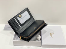Load image into Gallery viewer, DR616 Dior 30 Montaigne Compact Wallet / 13.5 x 9.5 x 3.5 cm

