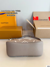 Load image into Gallery viewer, LB1139 Boulogne / 11.4 x 6.3 x 3.7 inches
