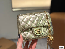 Load image into Gallery viewer, CC1086 Mini/Small Flap Bag
