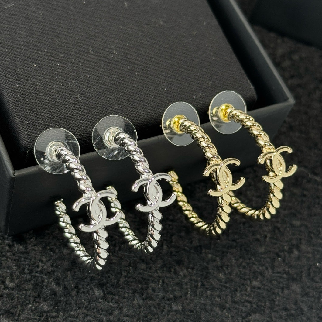 JW935 CC Earrings