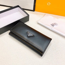 Load image into Gallery viewer, PD286 Large Saffiano Leather Wallet / 7.1x3.7inch
