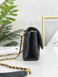 CC1022 Mini Flap Bag with Top Handle / HIGHEST QUALITY VERSION / 5.1 × 7.4 × 2.7 in