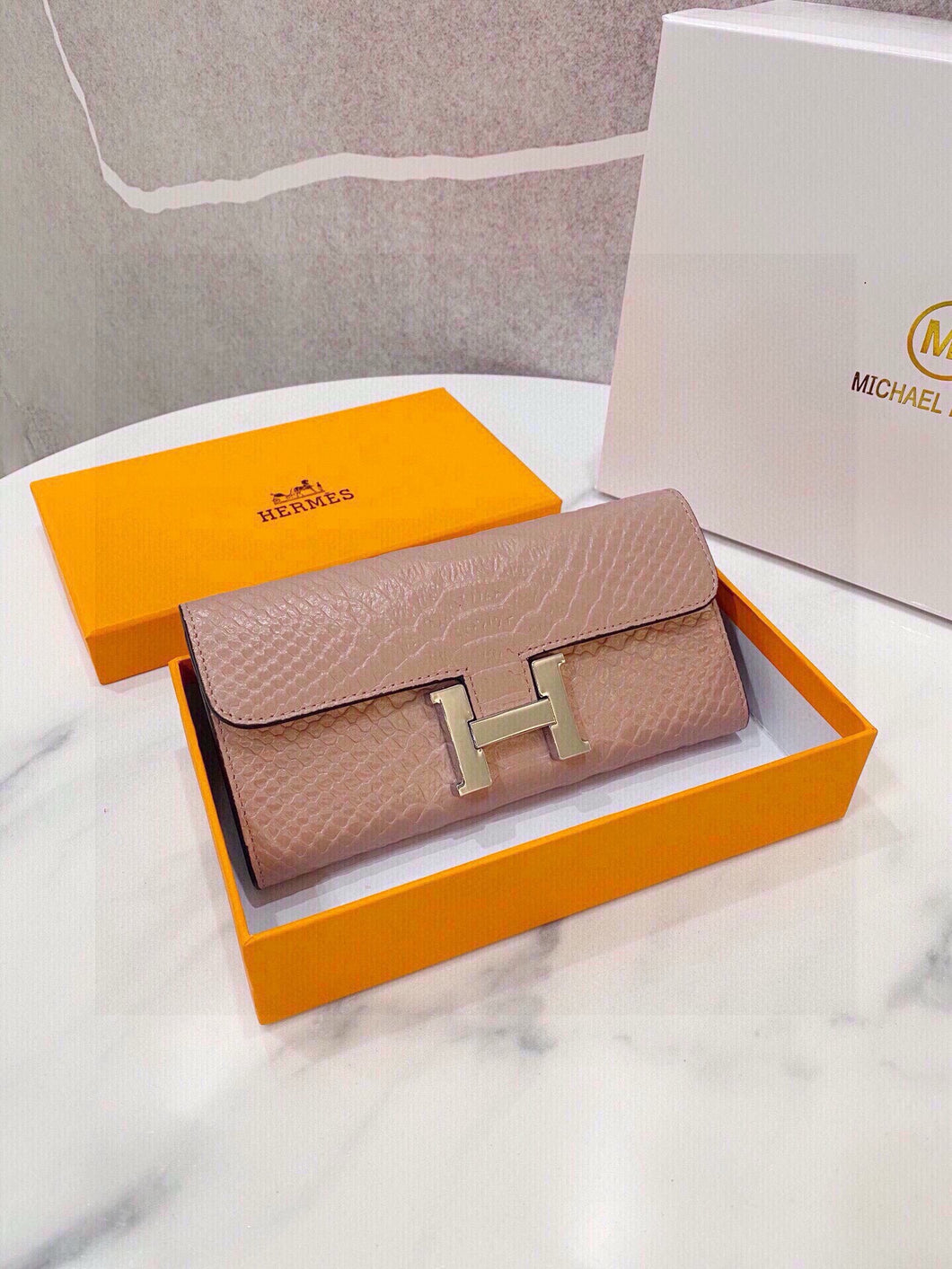 HM113 H Long Wallet / 7.4x3.9inch