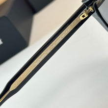 Load image into Gallery viewer, JW784 CD Sunglasses / 54x18x145
