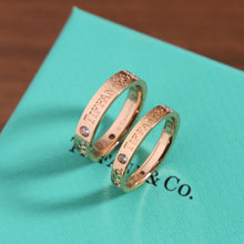 Load image into Gallery viewer, JW782 T&amp;CO.® Band Ring
