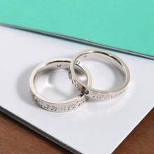 Load image into Gallery viewer, JW782 T&amp;CO.® Band Ring
