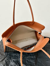 Load image into Gallery viewer, GY065 Hardy PM Bag / 15.7x6.7x12.2inch /HIGHEST QUALITY VERSION
