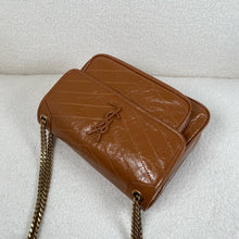Load image into Gallery viewer, YSK332 Niki Baby in Vintage Leather / 8.2 x 6 x 2.9 INCHES / HIGHEST QUALITY VERSION
