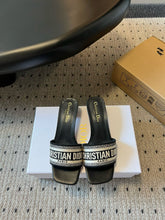 Load image into Gallery viewer, SE1608 Dior Dway Heeled Slide 3.5cm(1.5inch) / Size4-11
