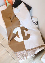 Load image into Gallery viewer, CLTH361 CC Cashmere Shawl / 70X200cm(27.5x78.7in)
