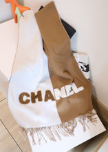 Load image into Gallery viewer, CLTH361 CC Cashmere Shawl / 70X200cm(27.5x78.7in)
