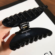 Load image into Gallery viewer, JW787 GG Hair Clip with Crystals
