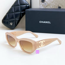 Load image into Gallery viewer, JW957 Chanel Sunglasses / 55x19x140mm
