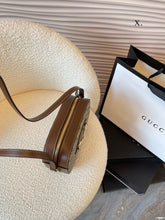 Load image into Gallery viewer, GC601 Gucci Horsebit 1955 Small Shoulder Bag / 7.9&quot;W x 5.1&quot;H x 2.4&quot;D
