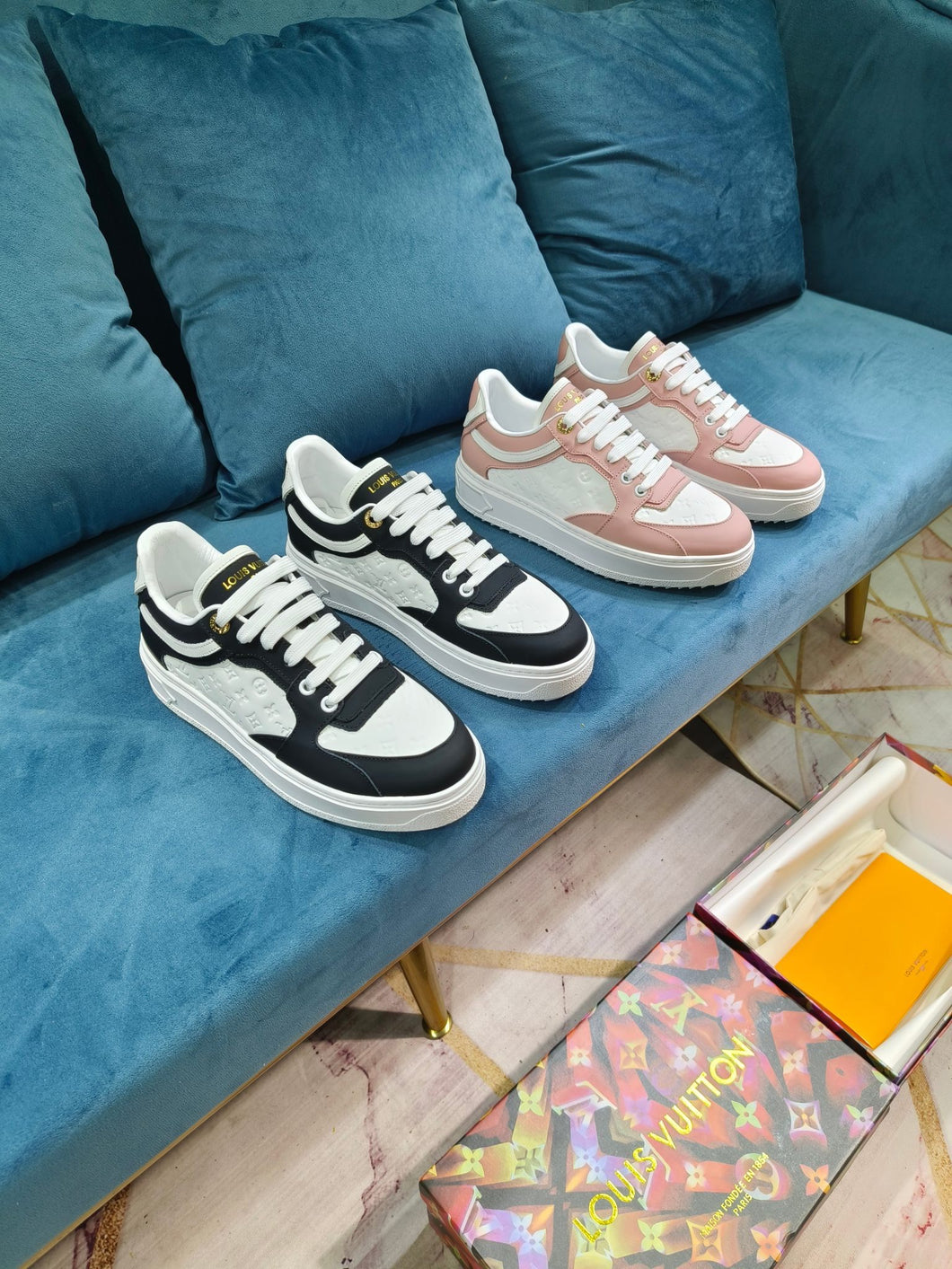 SE1213 LB Time Out Sneakers / Size4-11